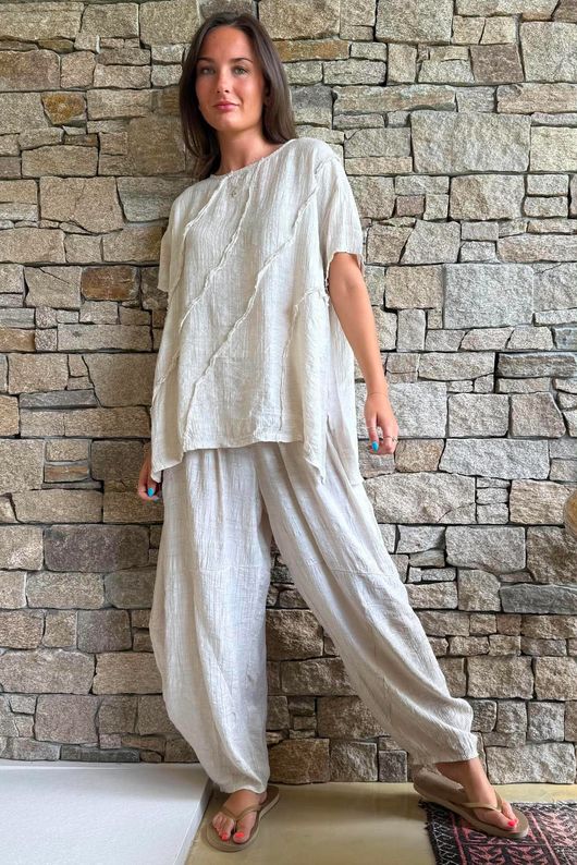 Lalli Damask Asymmetric Panel Top Stone